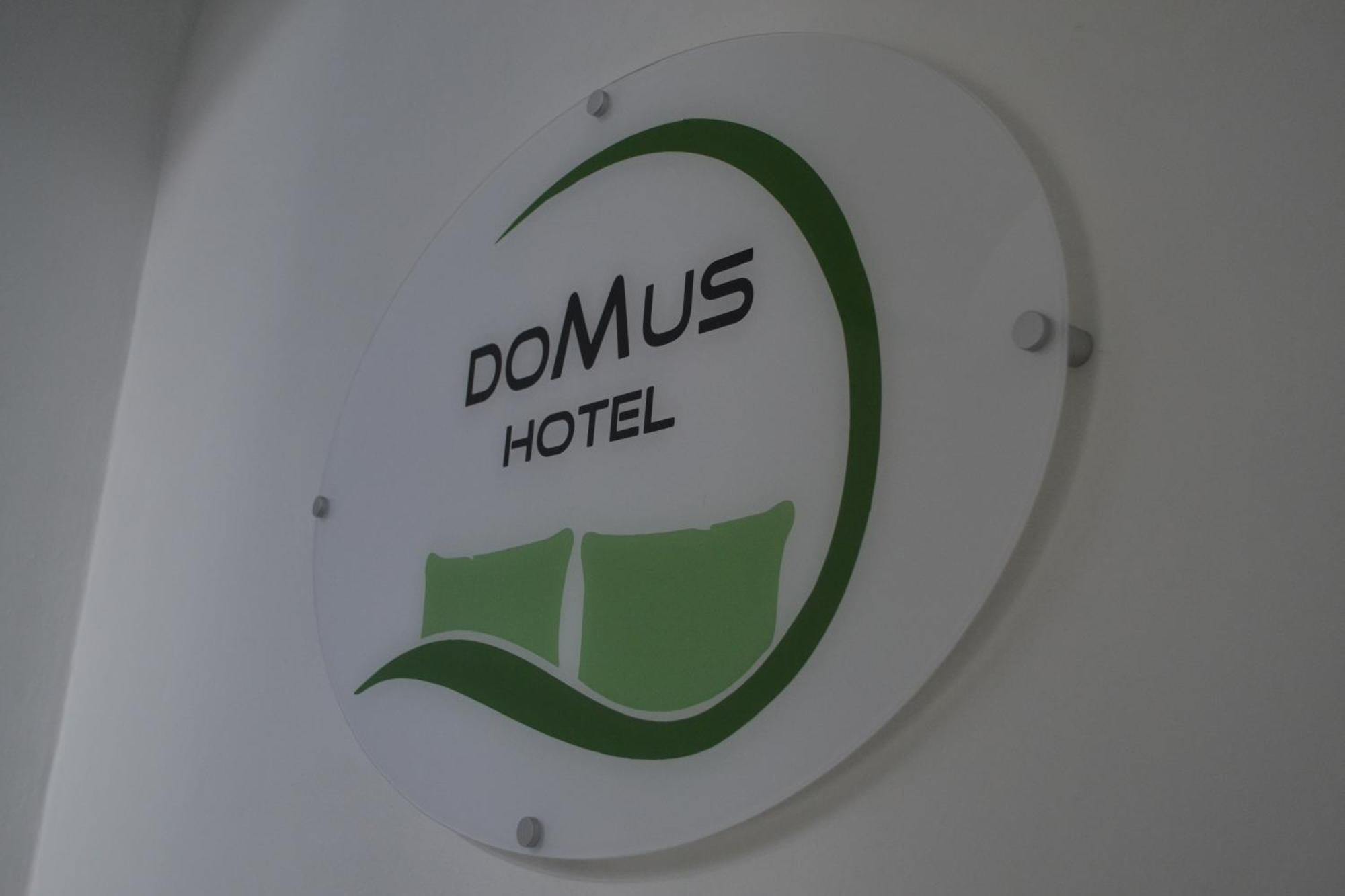 Domus Hotel Казелле-Торинезе Экстерьер фото